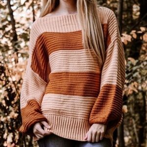 🌸NWT Women’s Striped Balloon-Sleeve Sweater. Rust/Tan. Size: S/M